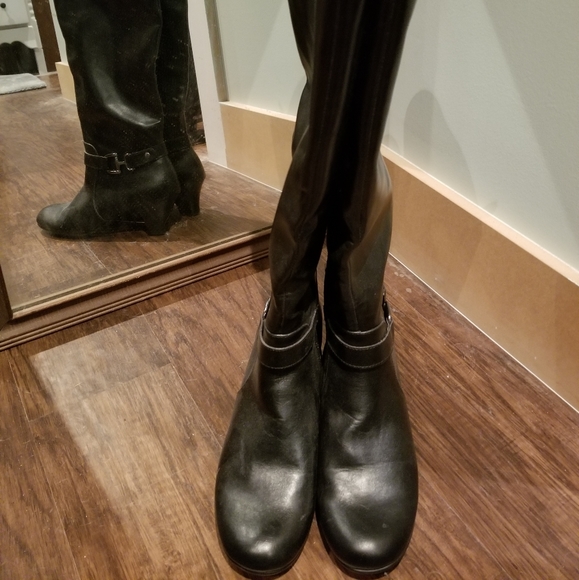Women's black dress boots, size 9 1/2